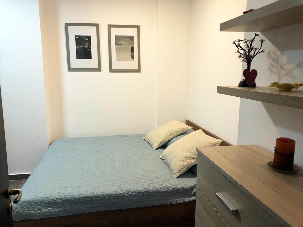 Sea View Nik Apartment Durrës Esterno foto